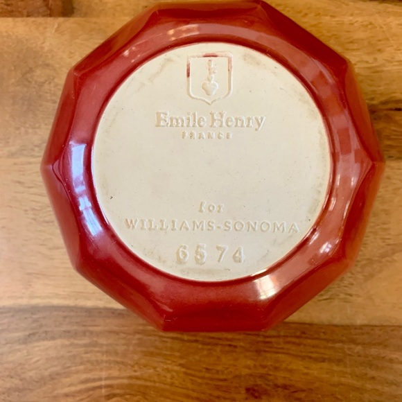 Emily Henry France Small Pottery Bowl From Williams Sonoma - Picture 3 of 3